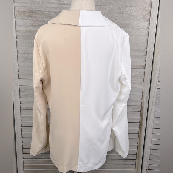 BLAZER SET Colorblock Tan & White-Large - Picture 3 of 5